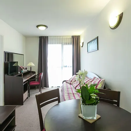 Appart'city Classic Centre 3* Angulema