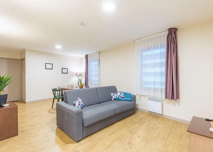 Appart'city Classic Centre Apartahotel 3*